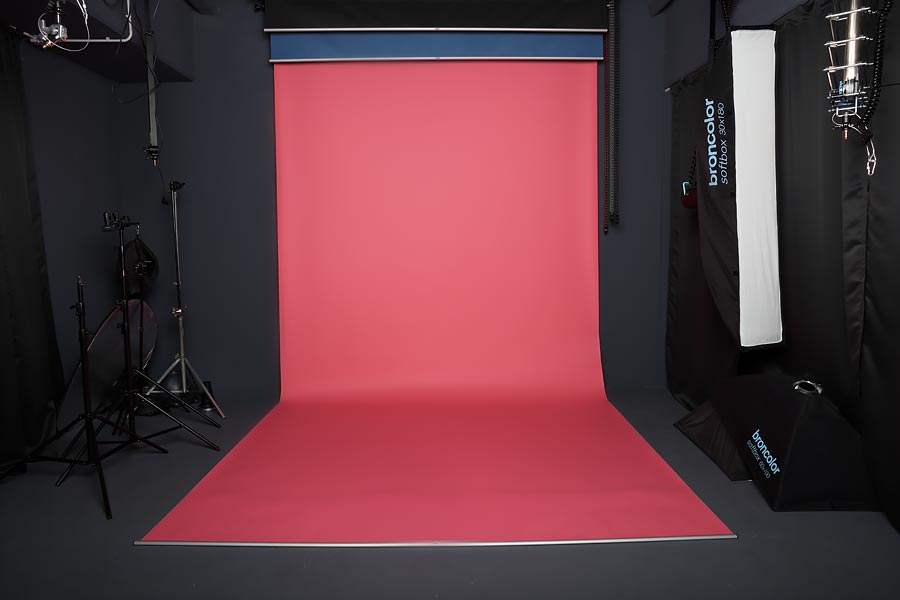 Fotostudio zum Mieten | Fotostudio zur Miete | Foto-Mietstudio | Mietstudio in Nürnberg mit Foto Papier-Hintergründen