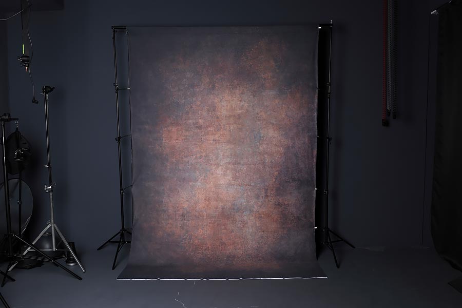 Stoffhintergründe im Fotostudio zum Mieten in Nürnberg - Mietstudio in Nürnberg mit weißer Hohlkehle & Profi Lichtsetup